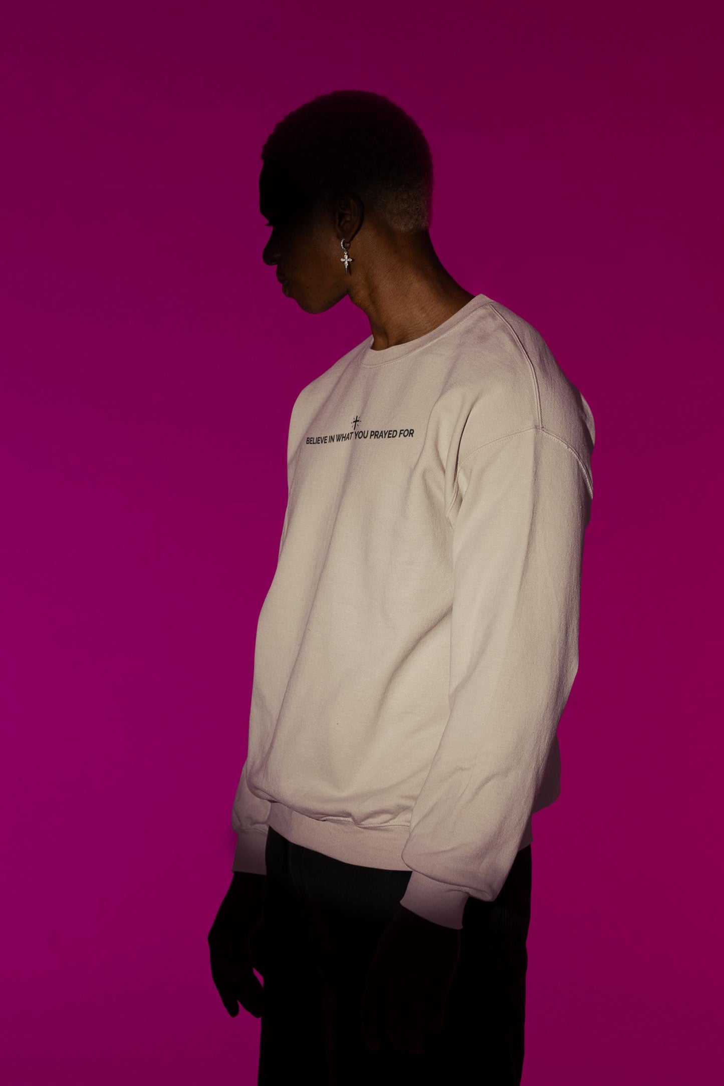 Unisex “Believe In What You Prayed For” Minimalist Sweatshirt – Faith Quote Streetwear Crewneck
