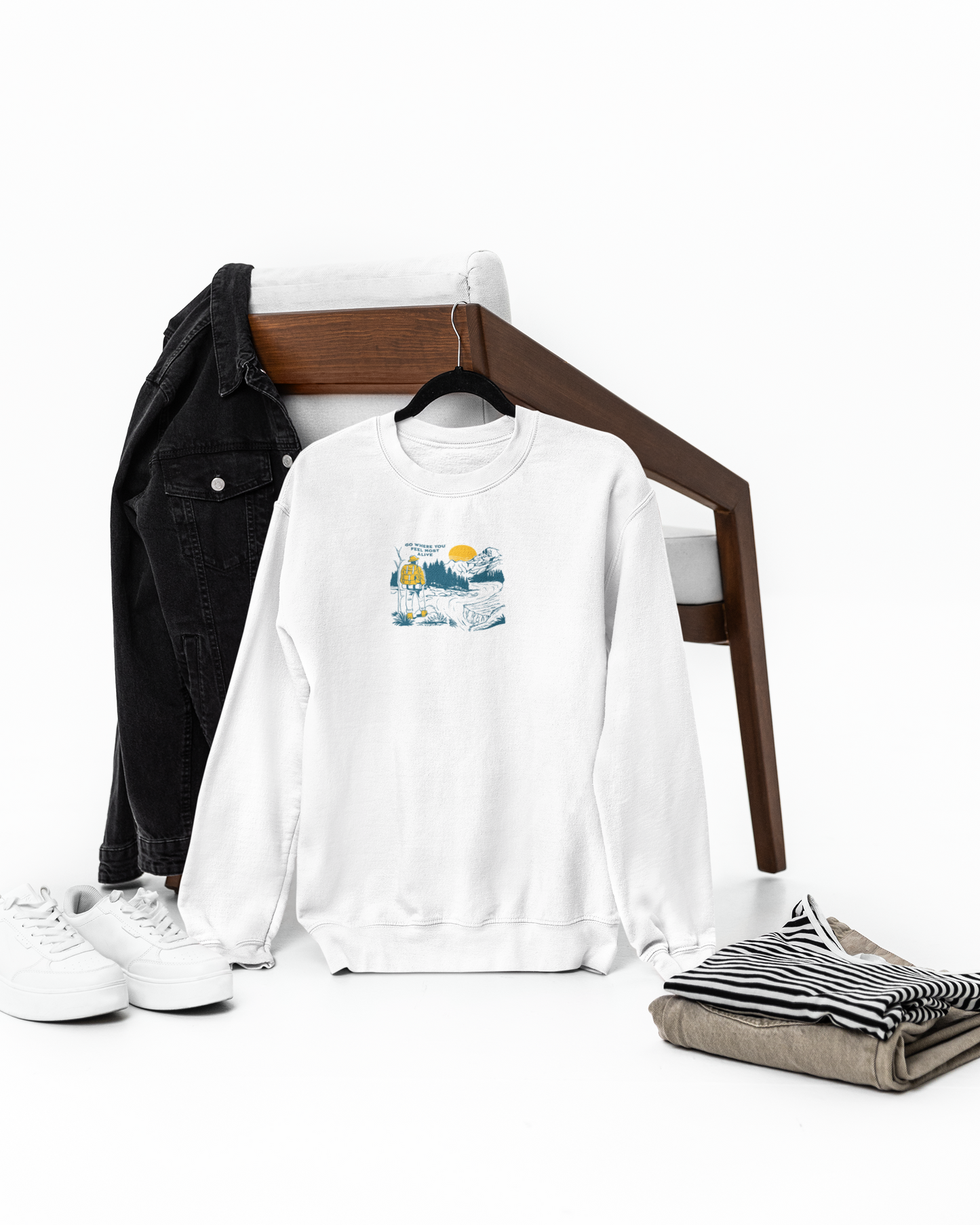 Unisex Hiking Adventure Sweatshirt – “Go Where You Feel Most Alive” Mountain Graphic Crewneck